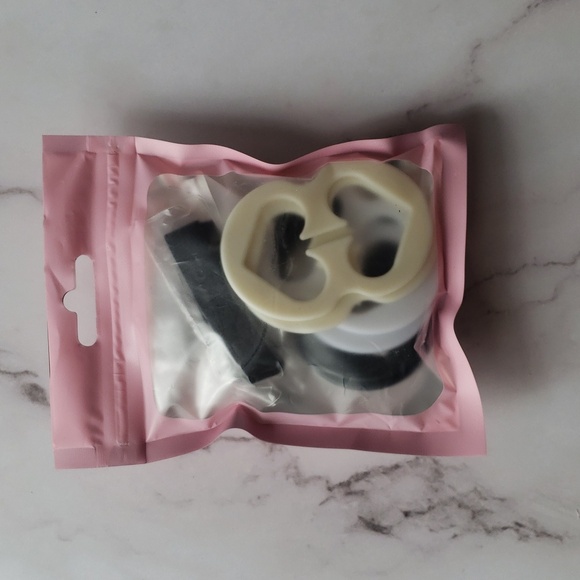 LUCSIS Racer Back Bra Conversion Clips In 4 Colors With Bra Straps - Picture 6 of 7